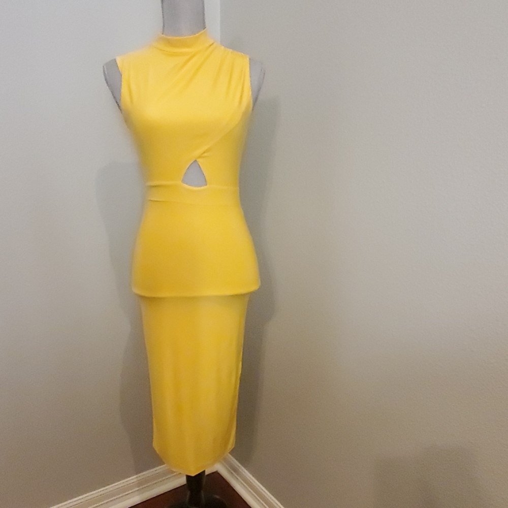 NWT Yellow Bodycon Midi Dress